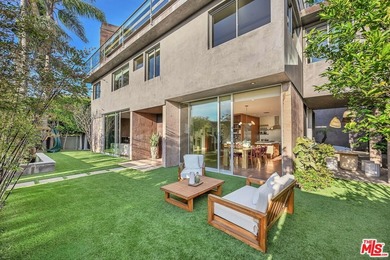 This magnificent architectural compound is set on a large lot - photo 30