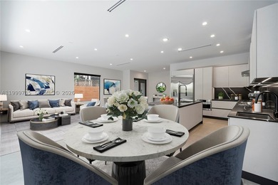 Discover this one-of-a-kind duplex consisted of TWO 5-bedroom, 5 - photo 3