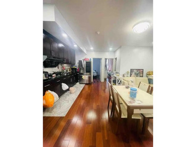 Location, Location, Location! This 3-bedroom, 2 full bathroom - photo 3
