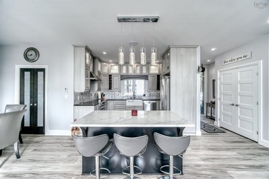 Imagine owning the lake property that everyone spends years - photo 20