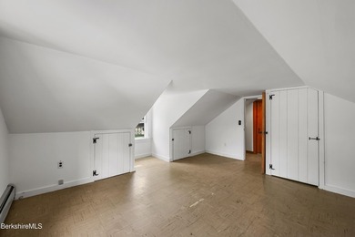 Spacious 4-bedroom 1+1/2 bath Cape with several useful storage - photo 23