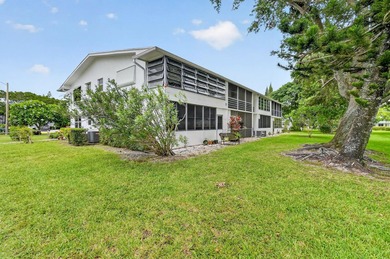 Enjoy comfort, convenience and peace of mind in this beautifully - photo 27