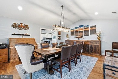 Beautifully maintained rambler on a spacious lot along St - photo 50