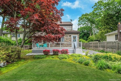 Welcome to this beautiful custom Cape Cod at 1333 Boston Ave - photo 2
