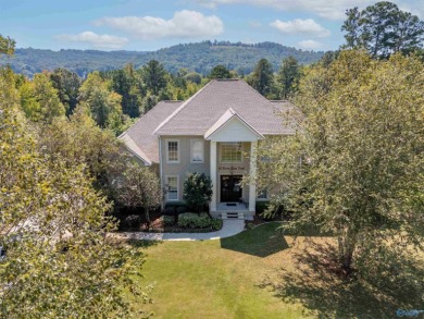 Neely Henry Lake Home For Sale in Gadsden Alabama