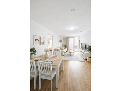 Bright and well-maintained 2 bedrooms, 2 bathrooms condo located