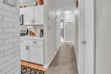 What an absolutely adorable, move-in ready home! From the moment - photo 11