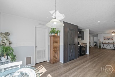 Welcome to 2243 Limerick Road in Midway, where modern updates - photo 12