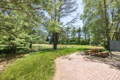Discover effortless luxury in the heart of East Hampton at - photo 2