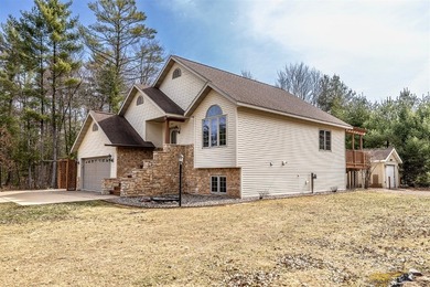 Welcome to this beautifully designed multilevel home that - photo 3