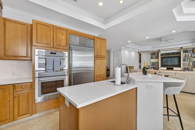 Gorgeous Rio Vista Residence! This coveted location and property - photo 24