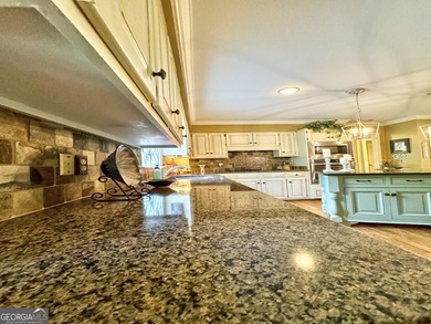 Welcome home to this beautifully updated 4-sided brick home in - photo 7