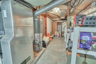 What an absolutely adorable, move-in ready home! From the moment - photo 37