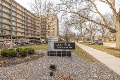 Lake Condo Sale Pending in Cleveland, Ohio