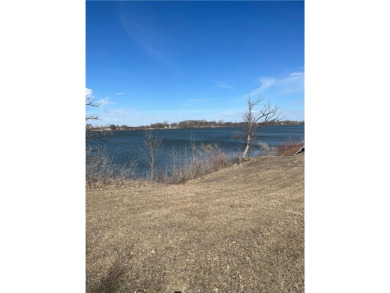Lime Lake Lot For Sale in Avoca Minnesota