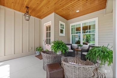 Better than new and impeccably maintained, this - photo 9