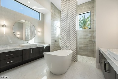 Stunning New Construction in Gated Devonwood, Fort Myers - photo 24