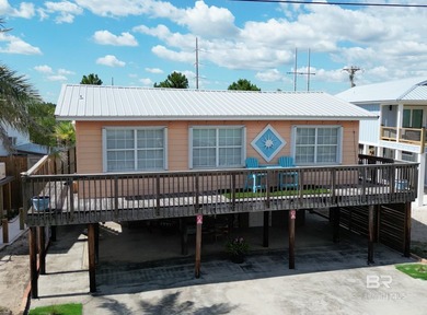 Affordable cozy beach cottage just steps from the beach! This is - photo 1
