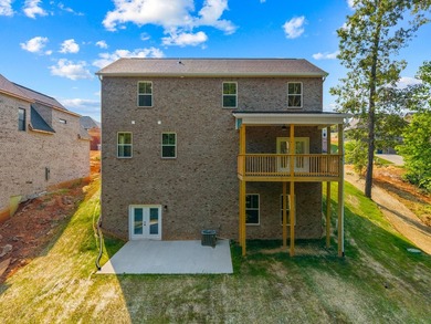 New construction offering 4 bedrooms and 2.5 baths with primary - photo 31