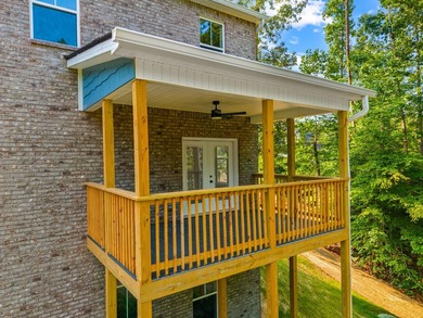 New construction offering 4 bedrooms and 2.5 baths with primary - photo 33