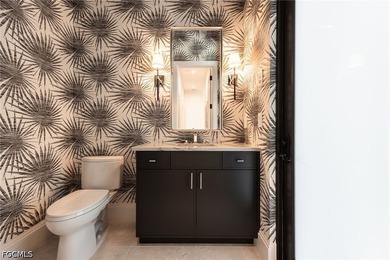 Stunning New Construction in Gated Devonwood, Fort Myers - photo 34