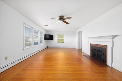Coastal Living at Its Best! Welcome to 118 Wolcott Avenue on - photo 5