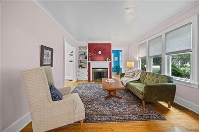 Welcome to this charming and beautifully maintained home located - photo 4
