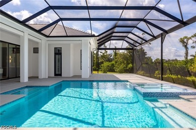 Stunning New Construction in Gated Devonwood, Fort Myers - photo 44