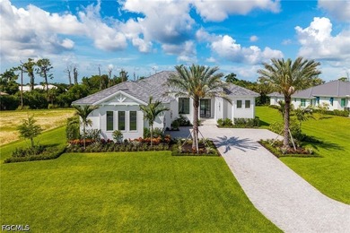 Stunning New Construction in Gated Devonwood, Fort Myers - photo 49
