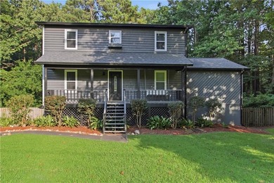 Welcome to this well-maintained residence at 399 N Victoria Rd - photo 1