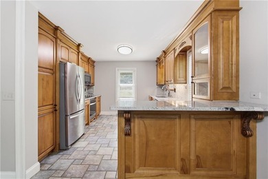 Welcome to this well-maintained residence at 399 N Victoria Rd - photo 2