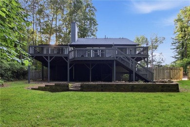 Welcome to this well-maintained residence at 399 N Victoria Rd - photo 5