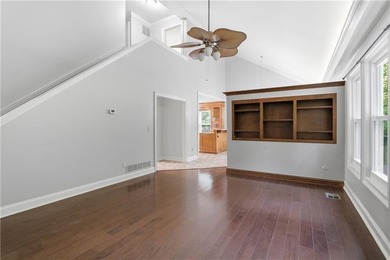 Welcome to this well-maintained residence at 399 N Victoria Rd - photo 7