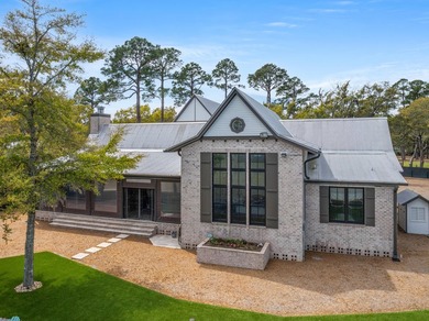 Bayfront estate on .82 acres with 140+ feet of waterfront in - photo 5