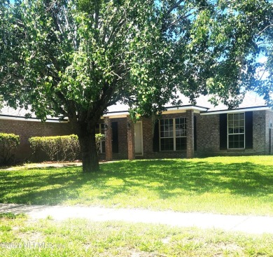 Lake Home For Sale in Jacksonville, Florida