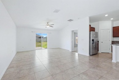 This beautiful well kept Harrisburg style home is located in the - photo 4