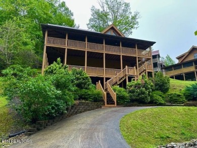 Lake Home For Sale in Caryville, Tennessee