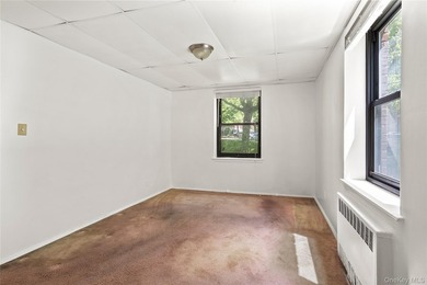 Spacious & Bright 2-Bedroom Co-op at Mitchell Gardens - Freshly - photo 14