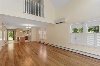 Located in Crosby Manor Estates, an established waterfront - photo 14