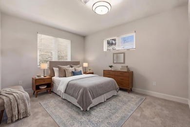 Beautifully updated, move-in-ready coastal retreat just minutes - photo 14