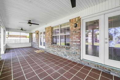 Perfectly nestled home on an extra large homesite with expansive - photo 5