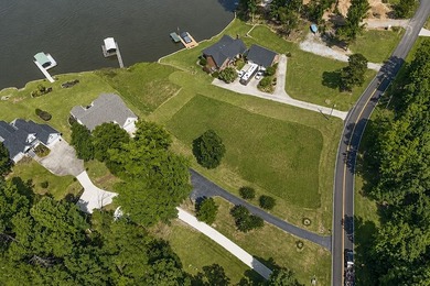 Long Range views from almost every room in this immaculate - photo 31