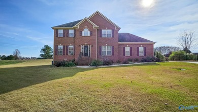 $5000 SELLER CONCESSIONS AVAILABLE!! So DON*T MISS this - photo 1