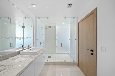PRICED FOR IMMEDIATE SALE THE PENTHOUSE TOWER SUITE AT THE CROWN - photo 37
