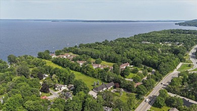Located in Crosby Manor Estates, an established waterfront - photo 39