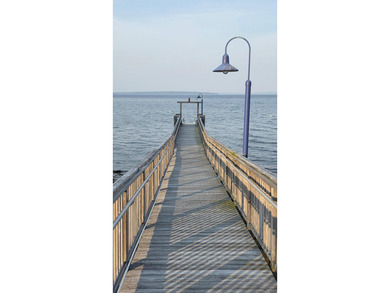 Located in Crosby Manor Estates, an established waterfront - photo 46