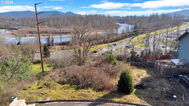 McKenzie River  Lot For Sale in Springfield Oregon