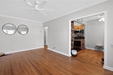 ALL SHOWINGS BY APPOINTMENT ONLY- Back on the market! Huge price - photo 3