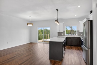 Discover lakeside living at its finest in this brand-new 3BR - photo 16