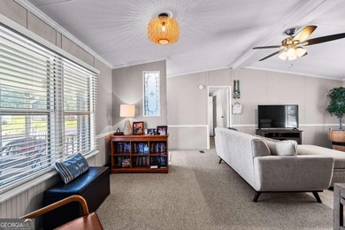 Looking for your personal waterfront oasis? The home features 3 - photo 3